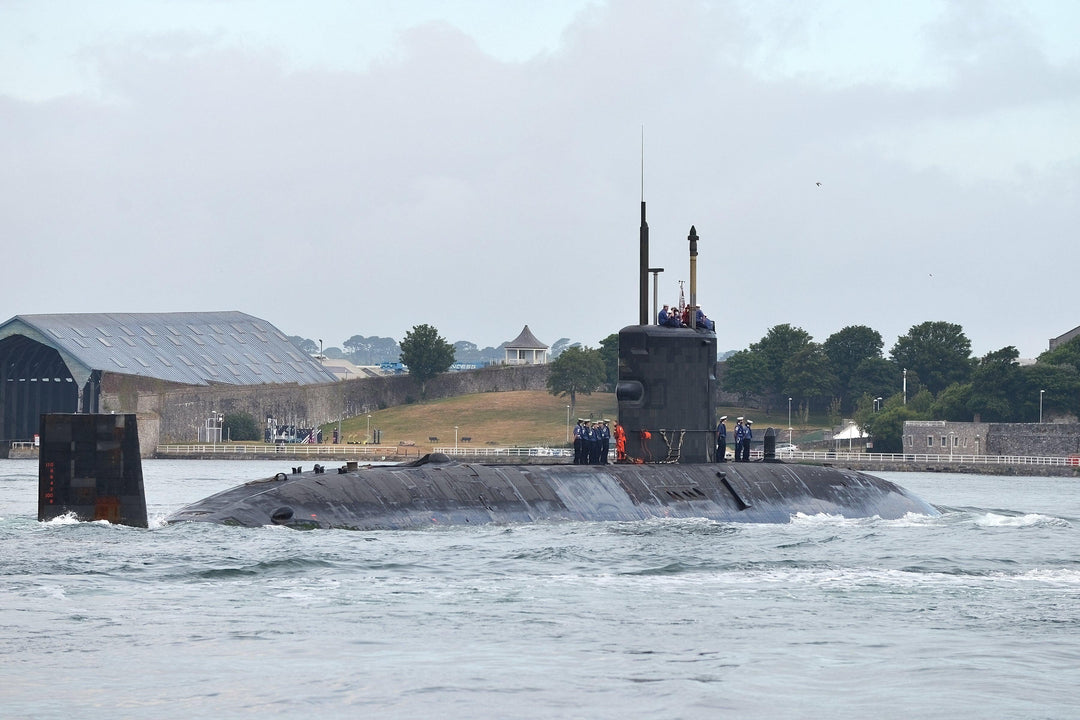 HMS Talent S92 Royal Navy Trafalgar class Submarine Photo Print or Framed Print - Hampshire Prints