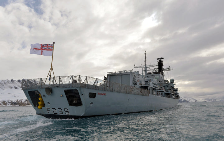 HMS Richmond F239 | Photo Print | Framed Print | Poster | Type 23 | Frigate | Royal Navy Hampshire Prints