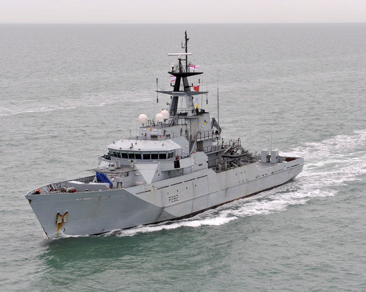 HMS Severn P282 | Photo Print | Framed Print | River Class | Patrol Vessel | Royal Navy Hampshire Prints