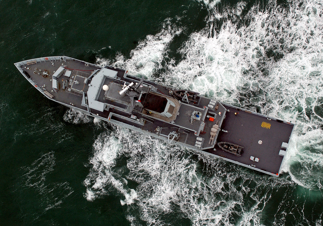 HMS Severn P282 | Photo Print | Framed Print | River Class | Patrol Vessel | Royal Navy Hampshire Prints