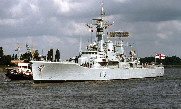HMS Diomede F16 | Photo Print | Framed Print | Leander Class | Frigate | Royal Navy Hampshire Prints