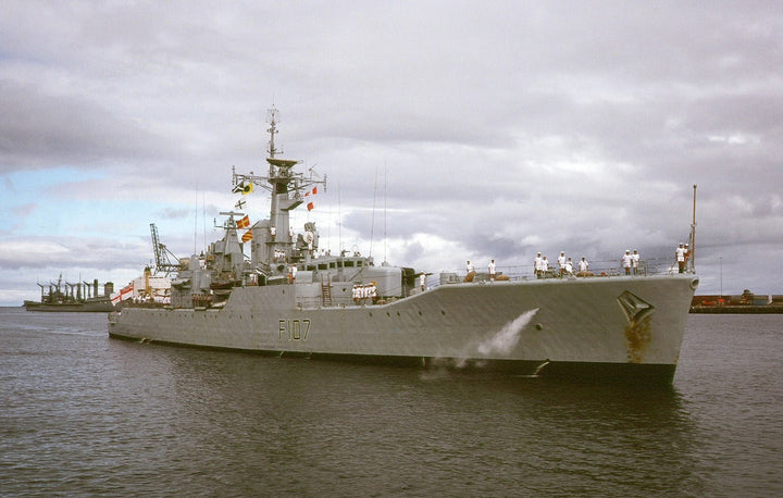 HMS Rothesay F107 | Photo Print | Framed Print | Rothesay Class | Frigate | Royal Navy Hampshire Prints