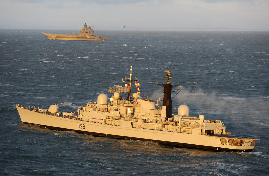 HMS York D98 Royal Navy Type 42 destroyer Photo Print or Framed Print - Hampshire Prints