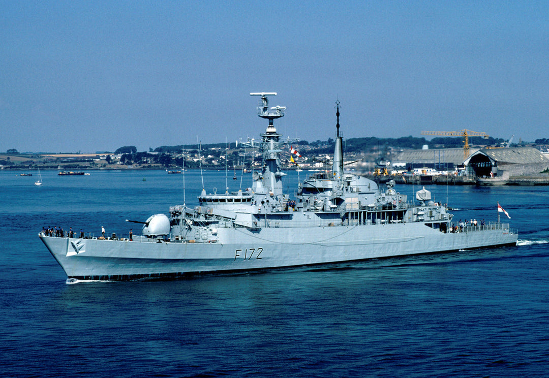 HMS Ambuscade F172 Royal Navy Type 21 frigate Photo Print or Framed Print - Hampshire Prints