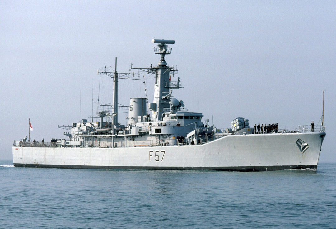 HMS Andromeda F57 | Photo Print | Framed Print | Leander Class | Frigate | Royal Navy Hampshire Prints