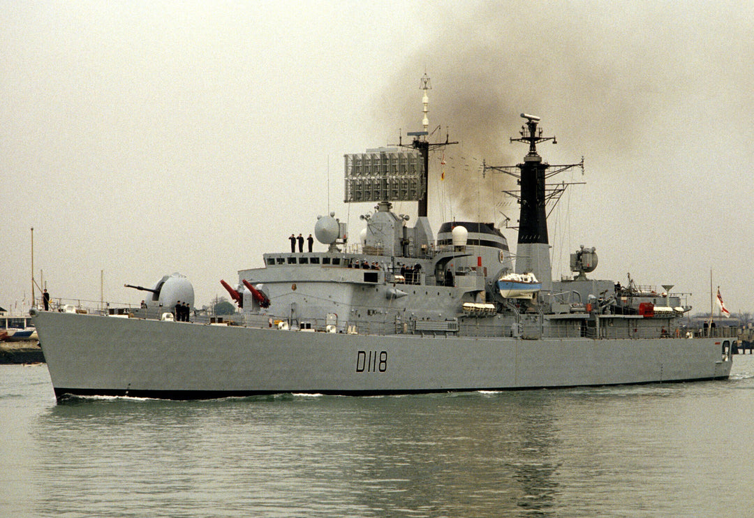 HMS Coventry D118 Royal Navy Type 42 Sheffield Class destroyer Photo Print or Framed Print - Hampshire Prints