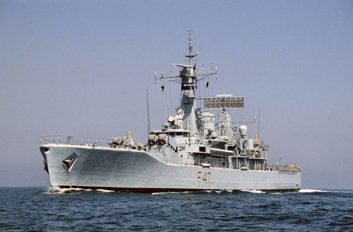 HMS Danae F47 | Photo Print | Framed Print | Poster | Leander Class | Frigate | Royal Navy Hampshire Prints