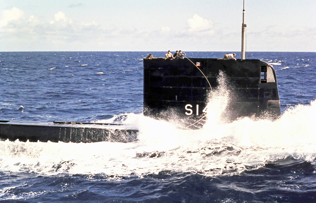 HMS Onslaught S14 Submarine | Photo Print | Framed Print | Oberon Class | Royal Navy Hampshire Prints