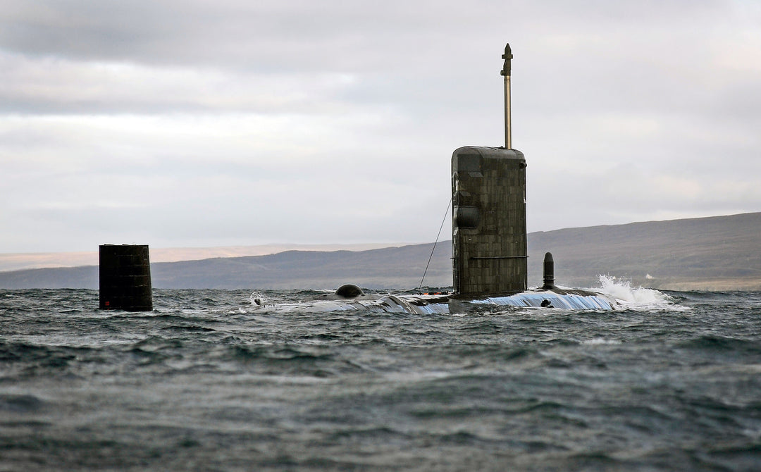 HMS Talent (S92) Photo Print - Low Starboard View - Royal Navy Trafalgar Class Submarine Posters, Prints, & Visual Artwork Hampshire Prints 6 x 4 No Frame No
