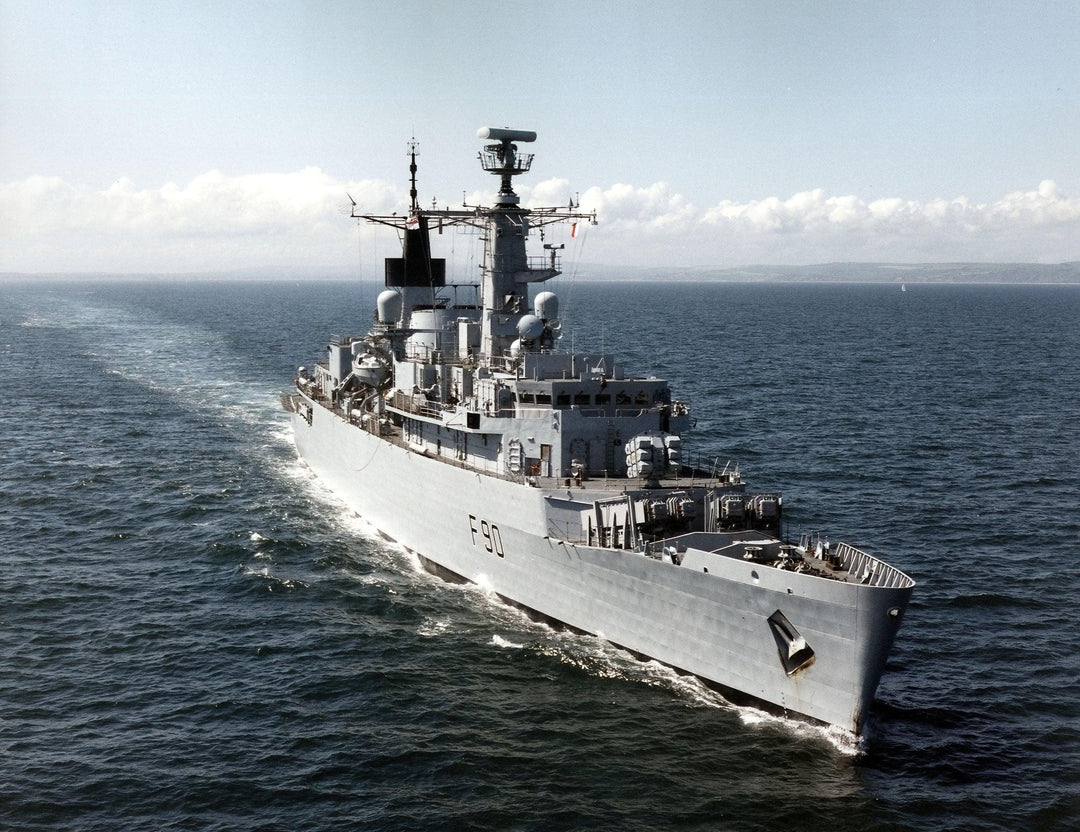 HMS Brilliant F90 | Photo Print | Framed Print | Poster | Type 22 | Frigate | Royal Navy Hampshire Prints