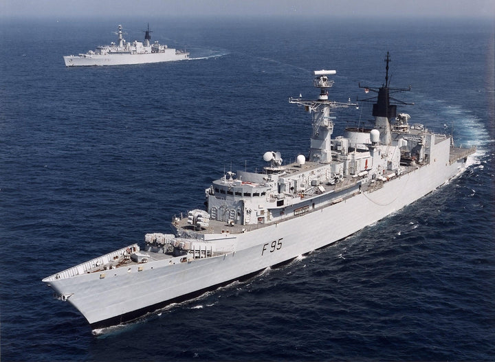 HMS London F95 | Photo Print | Framed Print | Poster | Type 22 | Frigate | Royal Navy Hampshire Prints