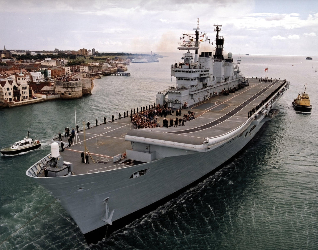 HMS Ark Royal R07 | Photo Print | Framed Print | Invincible Class | Aircraft Carrier | Royal Navy Hampshire Prints
