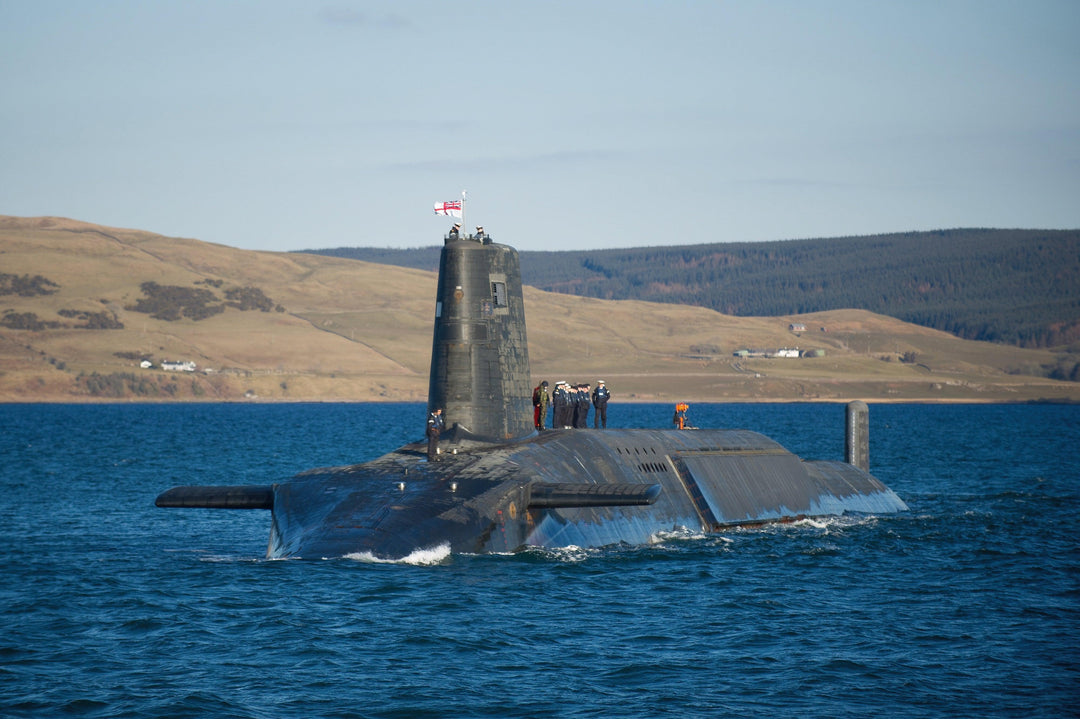 HMS Victorious S29 Royal Navy Vanguard class Submarine Photo Print or Framed Print - Hampshire Prints