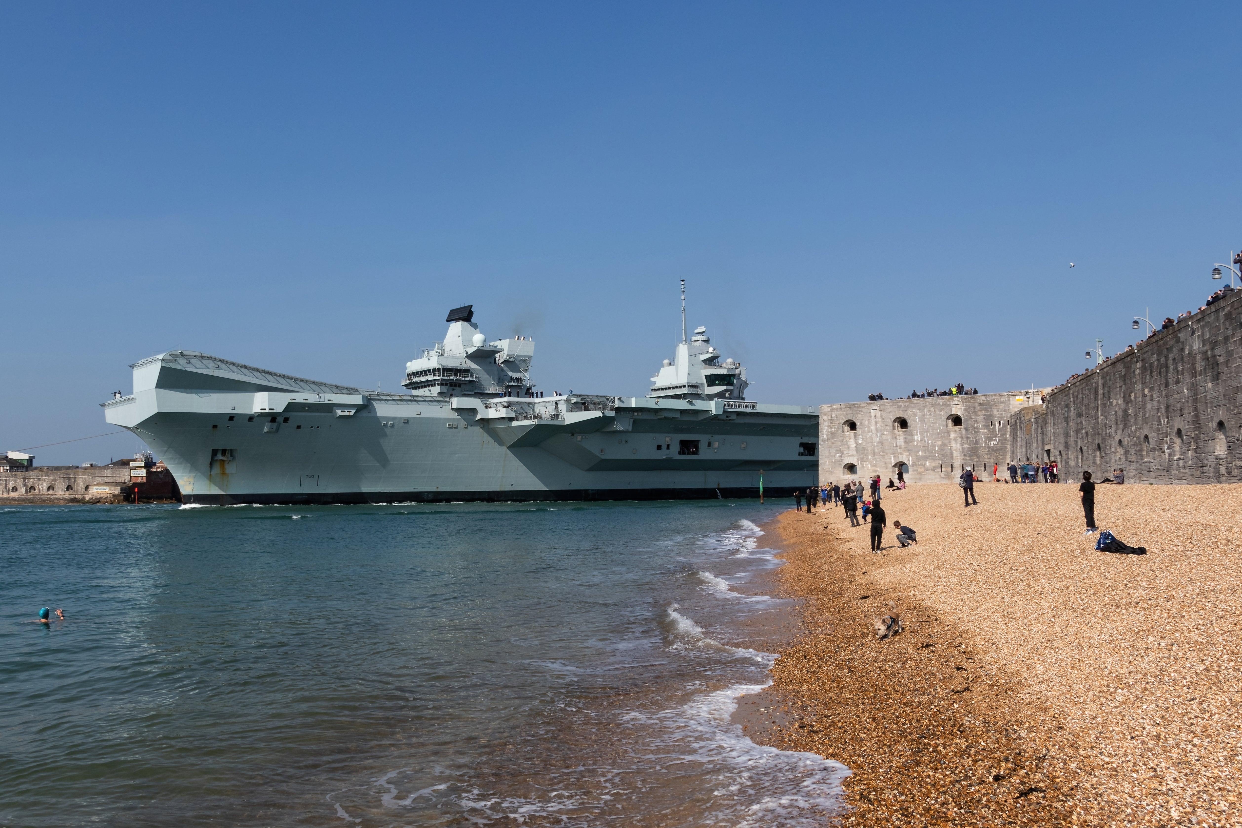 HMS Queen Elizabeth R08 Queen Elizabeth Class Aircraft Carrier 2018 ...