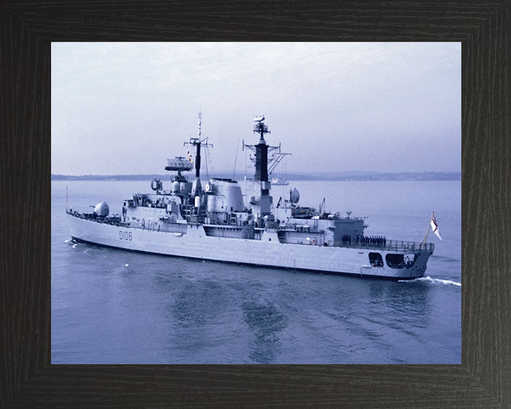 HMS Cardiff D108 Royal Navy Type 42 destroyer Photo Print or Framed Print - Hampshire Prints