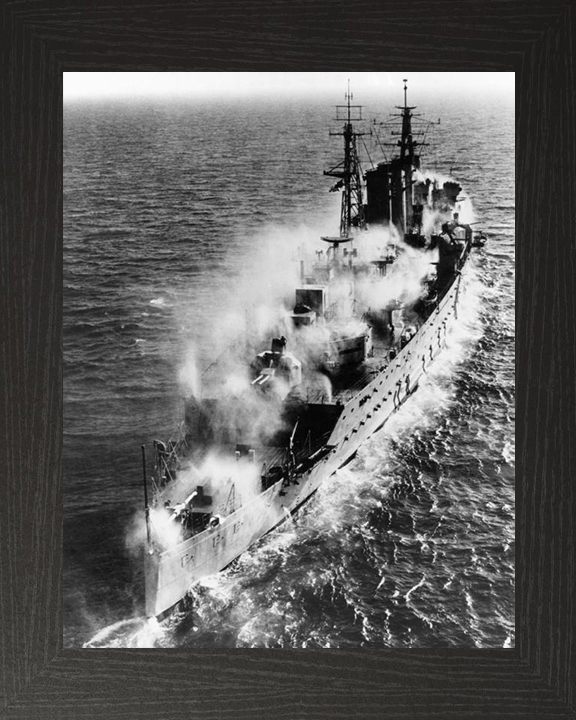 HMS Cumberland (57) | Photo Print | Framed Print | County Class | Cruiser | Royal Navy Hampshire Prints