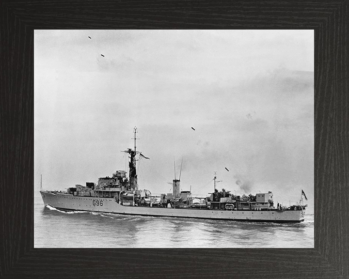 HMS Crossbow G96 (D96) | Photo Print | Framed Print | Weapon Class | Destroyer | Royal Navy Hampshire Prints