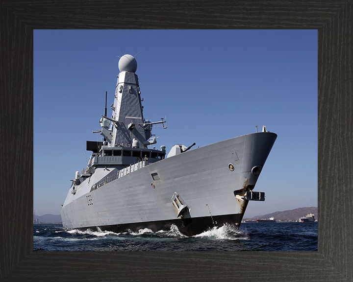 HMS Daring (D32) Photo Print - Low Starboard View - Royal Navy Type 45 Destroyer Hampshire Prints 10 x 8 Black Frame No