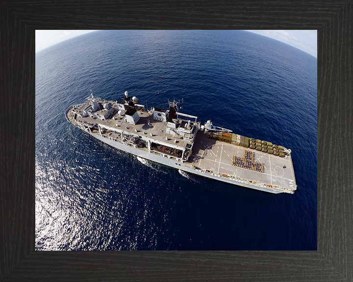 HMS Albion L14 | Photo Print | Framed Print | Albion Class | Amphibious ship | Royal Navy Hampshire Prints