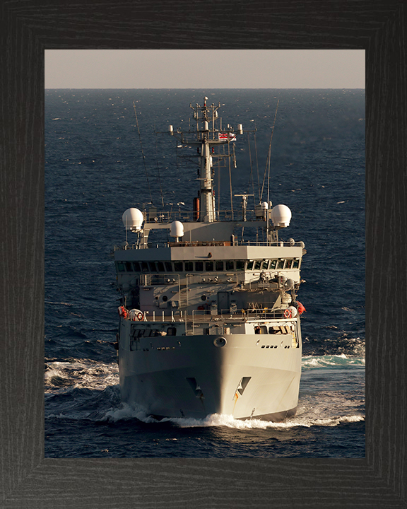 HMS Echo H87 Royal Navy Echo class survey vessel Photo Print or Framed Print - Hampshire Prints