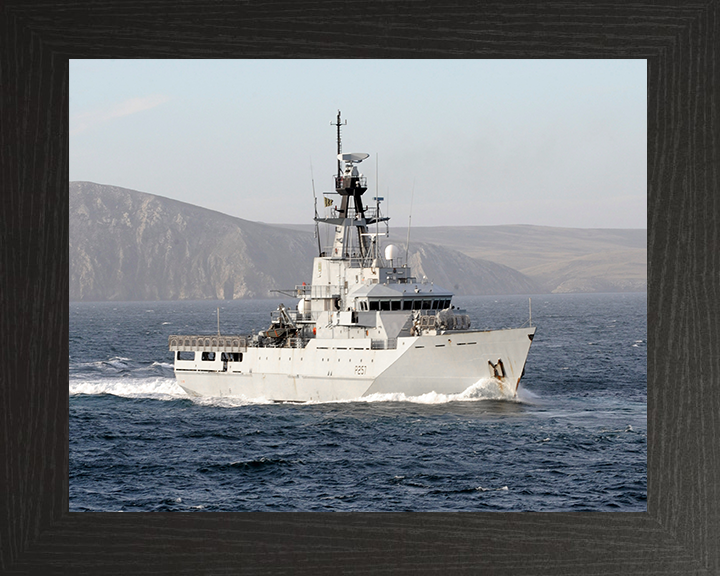 HMS Clyde P257 | Photo Print | Framed Print | River Class | Patrol Vessel | Royal Navy Hampshire Prints