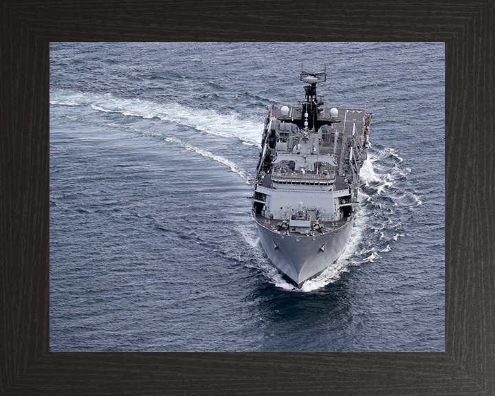 HMS Albion L14 | Photo Print | Framed Print | Albion Class | Amphibious ship | Royal Navy Hampshire Prints