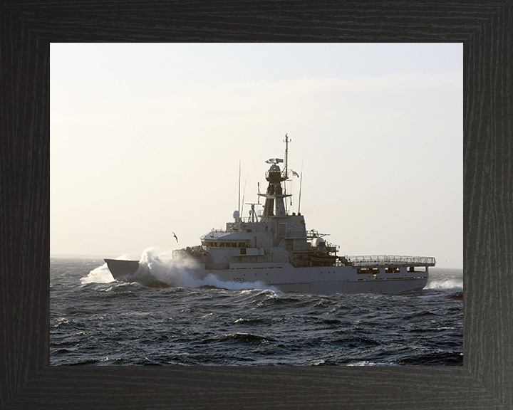 HMS Clyde P257 | Photo Print | Framed Print | River Class | Patrol Vessel | Royal Navy Hampshire Prints