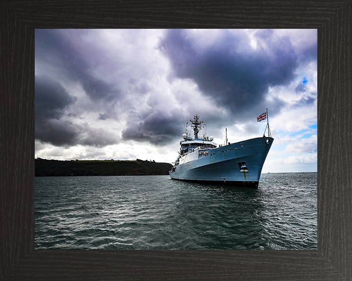 HMS Echo H87 | Photo Print | Framed Print | Echo Class | Survey Vessel | Royal Navy Hampshire Prints