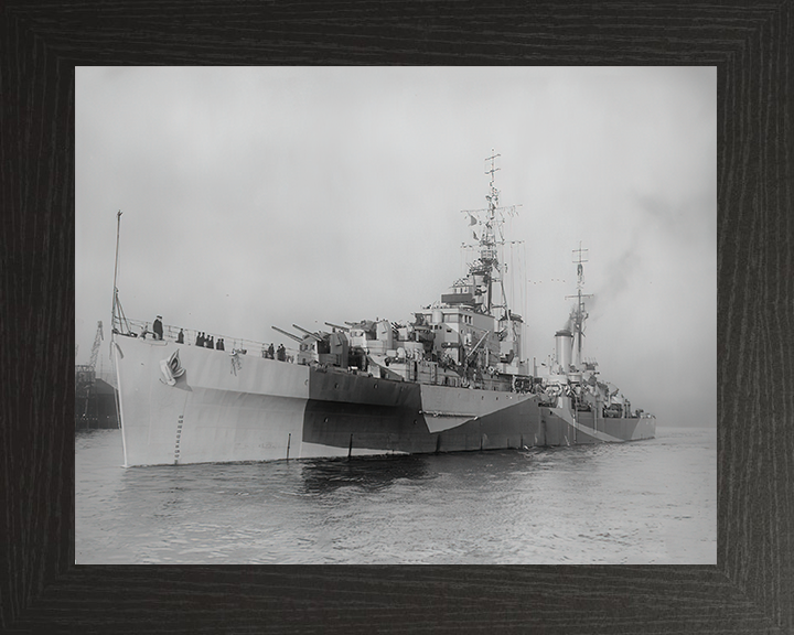HMS Diadem 84 | Photo Print | Framed Print | Dido Class | Cruiser | Royal Navy Hampshire Prints