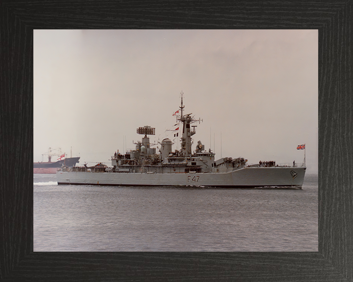 HMS Danae F47 | Photo Print | Framed Print | Poster | Leander Class | Frigate | Royal Navy Hampshire Prints