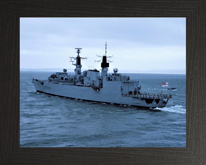 HMS Beaver F93 Royal Navy Type 22 Frigate Photo Print or Framed Print - Hampshire Prints