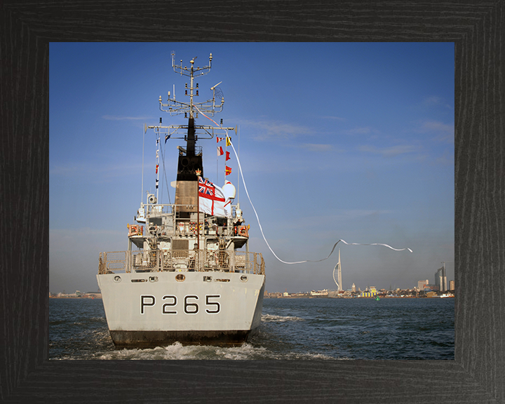 HMS Dumbarton Castle P265 Royal Navy Castle class patrol vessel Photo Print or Framed Print - Hampshire Prints