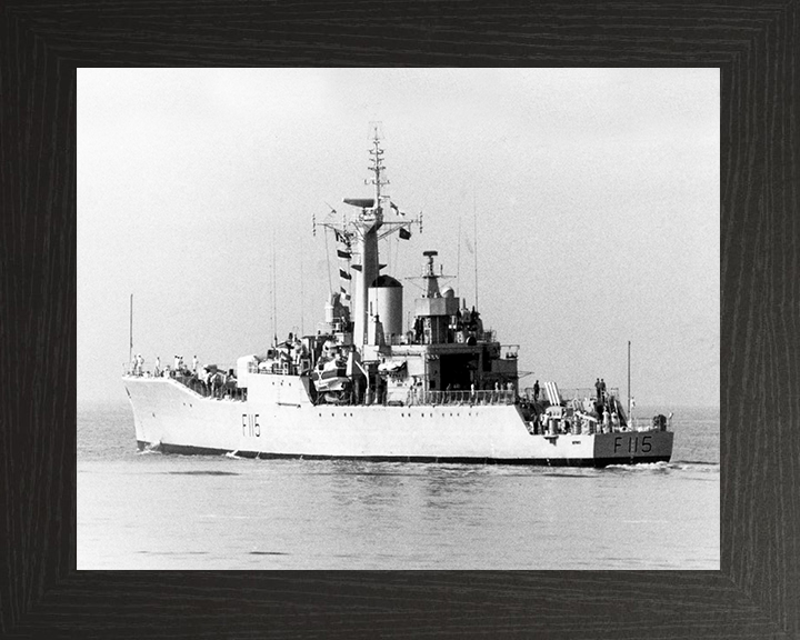 HMS Berwick F115 Royal Navy Rothesay Class frigate Photo Print or Framed Print - Hampshire Prints