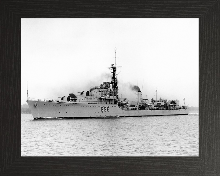 HMS Crossbow G96 (D96) | Photo Print | Framed Print | Weapon Class | Destroyer | Royal Navy Hampshire Prints
