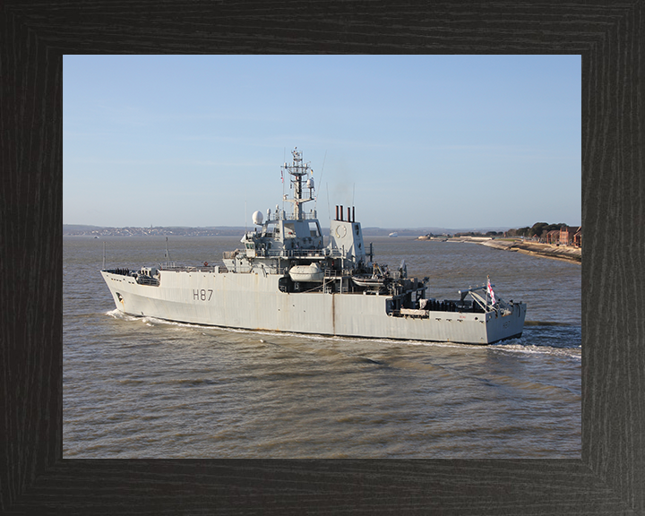 HMS Echo H87 | Photo Print | Framed Print | Echo Class | Survey Vessel | Royal Navy Hampshire Prints