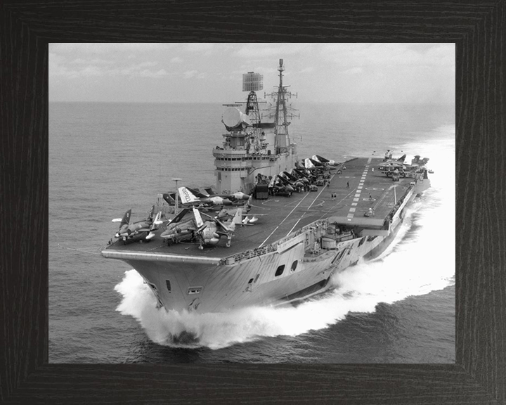 HMS Eagle R05 Royal Navy Audacious class aircraft carrier Photo Print or Framed Print - Hampshire Prints