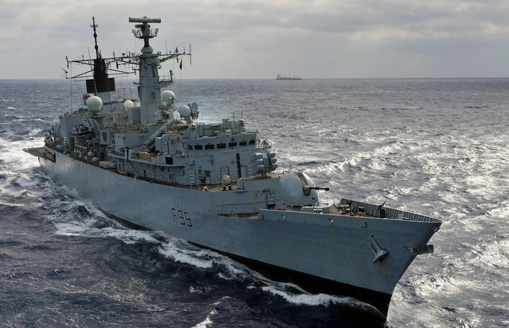 HMS Cornwall (F99) Photo Print - Starboard Bow View - Royal Navy type 22 Frigate Posters, Prints, & Visual Artwork Hampshire Prints 6 x 4 No Frame No