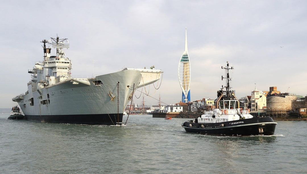 HMS Illustrious R06 Royal Navy Invincible class Aircraft Carrier Photo Print or Framed Print - Hampshire Prints