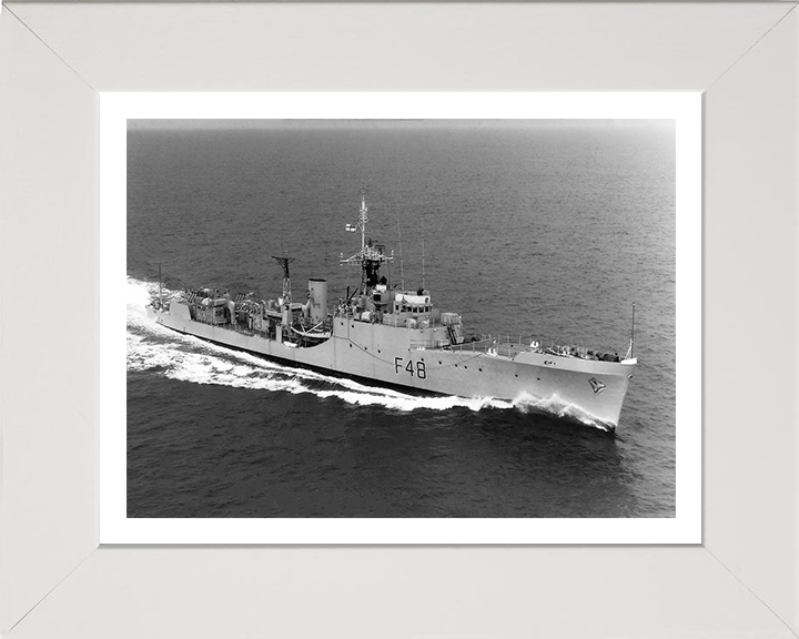 HMS Dundas F48 | Photo Print | Framed Print | Blackwood Class | Frigate | Royal Navy Hampshire Prints