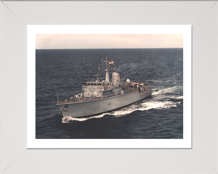 HMS Cattistock (M31) Photo Print - Port Side View at Sea - Royal Navy Hunt Class MineHunter Hampshire Prints 10 x 8 White Frame Yes