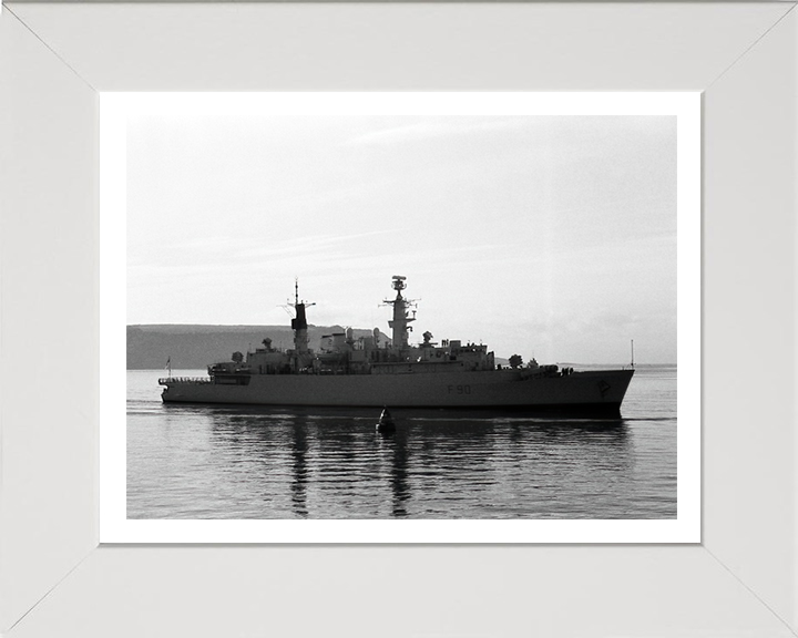 HMS Brilliant F90 Royal Navy Type 22 Frigate Photo Print or Framed Print - Hampshire Prints
