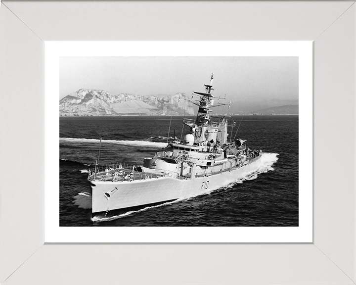 HMS Aurora F10 | Photo Print | Framed Print | Leander Class | Frigate | Royal Navy Hampshire Prints