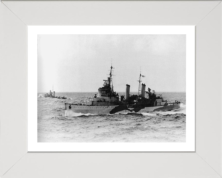HMS Edinburgh (16) | Photo Print | Framed Print | Town Class | Light Cruiser | Royal Navy Hampshire Prints