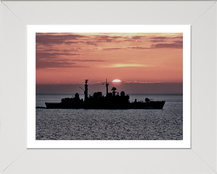 HMS Cardiff D108 | Photo Print | Framed Print | Poster | Type 42 | Destroyer | Royal Navy Hampshire Prints