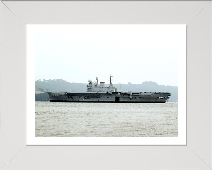 HMS Eagle R05 Royal Navy Audacious class aircraft carrier Photo Print or Framed Print - Hampshire Prints