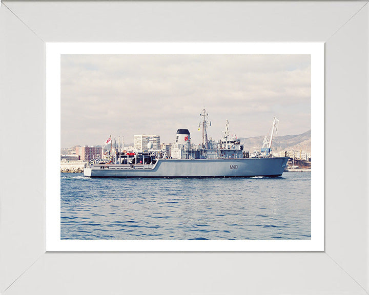 HMS Berkeley M40 | Photo Print | Framed Print | Hunt Class | Mine Warfare Vessel | Royal Navy Hampshire Prints