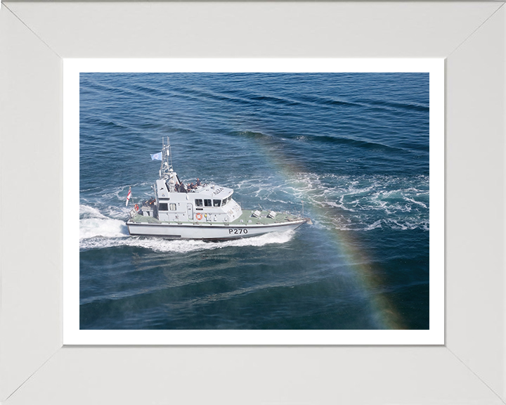 HMS Biter P270 Royal Navy Archer class P2000 patrol vessel Photo Print or Framed Print - Hampshire Prints