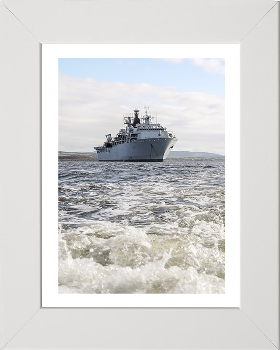 HMS Albion L14 | Photo Print | Framed Print | Albion Class | Amphibious ship | Royal Navy Hampshire Prints