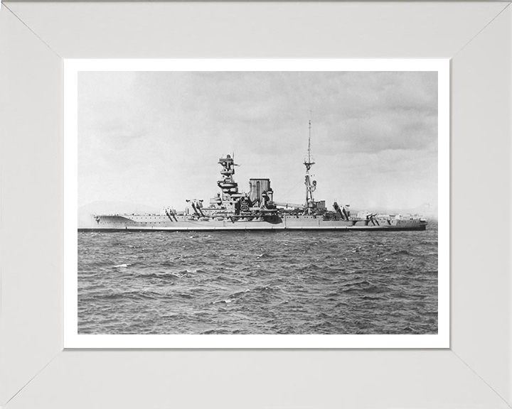 HMS Barham (04) Royal Navy Queen Elizabeth class battleship Photo Print or Framed Print - Hampshire Prints