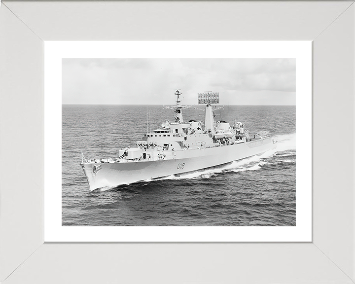 HMS Antrim D18 | Photo Print | Framed Print | County Class | Destroyer | Royal Navy Hampshire Prints